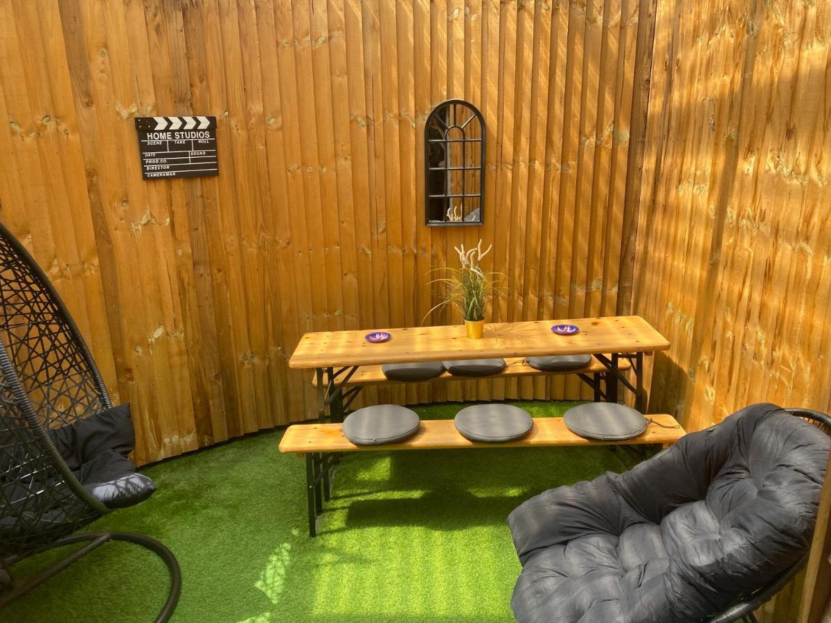 3 Double Bed Brittania Styled Central Home Near Lfc Sleeps 6 With Free Business Super Fast Fibre Broadband Liverpool Ngoại thất bức ảnh