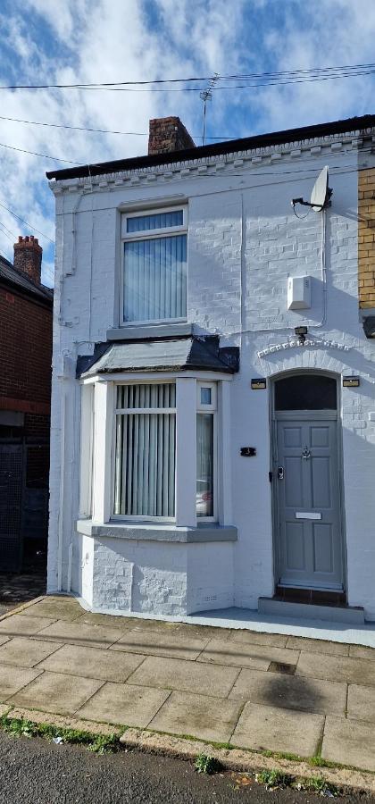 3 Double Bed Brittania Styled Central Home Near Lfc Sleeps 6 With Free Business Super Fast Fibre Broadband Liverpool Ngoại thất bức ảnh